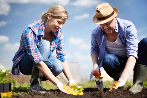 Secure tree surgeon payment process in Turnhamgreen
